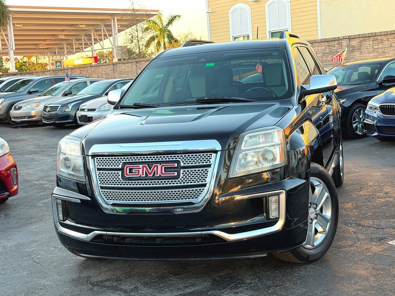 Used 2017 GMC Terrain Denali FWD image 5