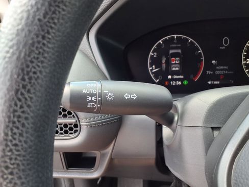 Used 2024 Honda HR-V LX image 17