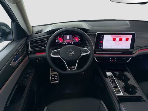 New 2026 Volkswagen Atlas Peak Edition AWD/4WD image 23