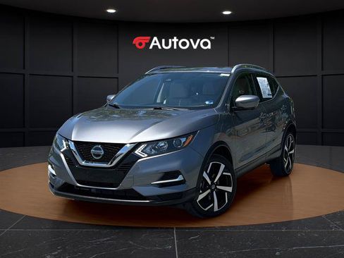Used 2022 Nissan Rogue Sport SL AWD/4WD image 1