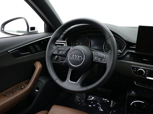 Used 2023 Audi A4 2.0T Premium w/ Convenience Package AWD/4WD image 35
