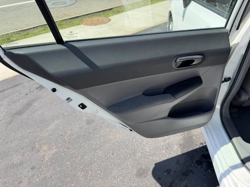 Used 2010 Honda Civic DX-VP image 14