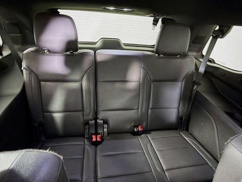 Used 2023 Chevrolet Tahoe LT w/ Luxury Package AWD/4WD image 25