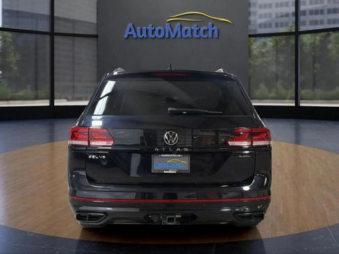 Used 2023 Volkswagen Atlas SEL R-Line image 9