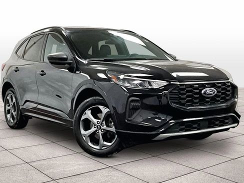 Certified 2023 Ford Escape ST-Line w/ Tech Pack #1 image 2
