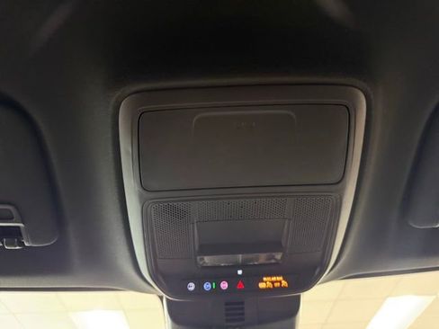 New 2026 GMC Acadia Elevation FWD image 18