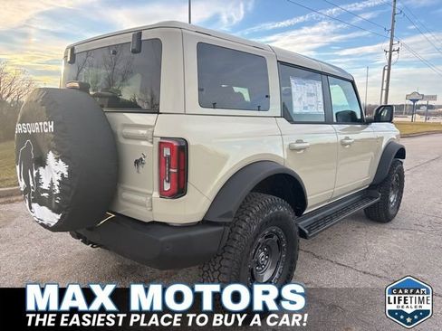 New 2025 Ford Bronco Outer Banks w/ Sasquatch Package image 26