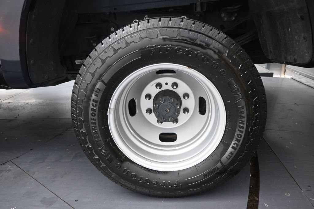 Used 2025 Ford F350 XLT AWD/4WD image 37