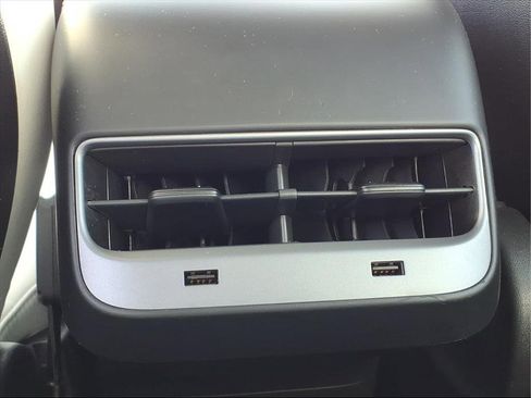 Used 2019 Tesla Model 3 image 20