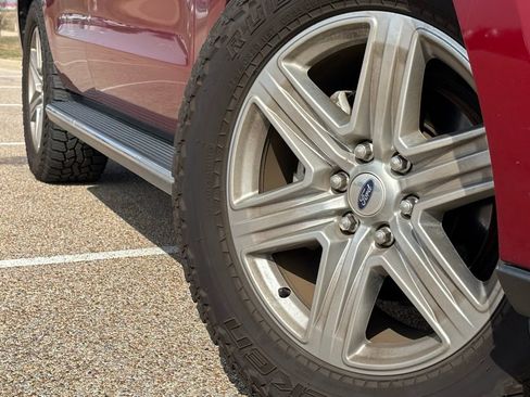 Used 2019 Ford Expedition XLT w/ Equipment Group 202A image 2