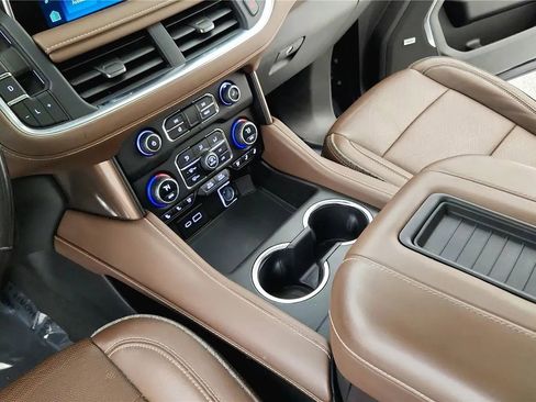 Used 2022 Chevrolet Tahoe High Country image 42