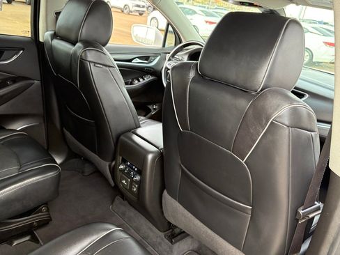 Used 2020 Buick Enclave Avenir w/ Avenir Technology Package image 36