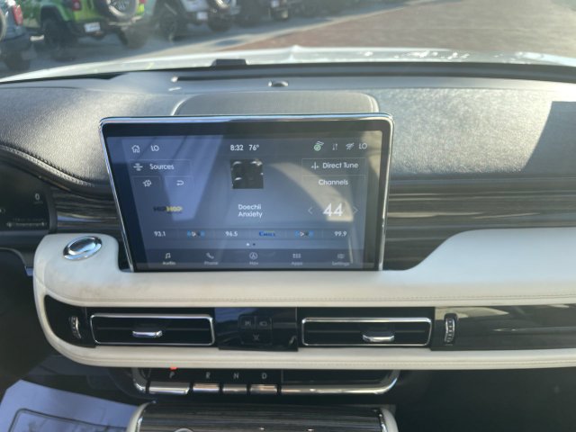 Used 2023 Lincoln Aviator Black Label w/ Jet Package AWD/4WD image 20