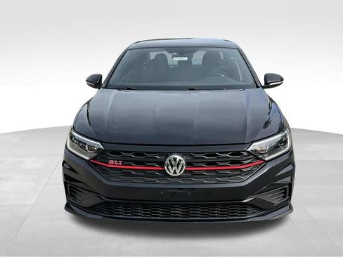 Used 2019 Volkswagen Jetta GLI FWD image 4