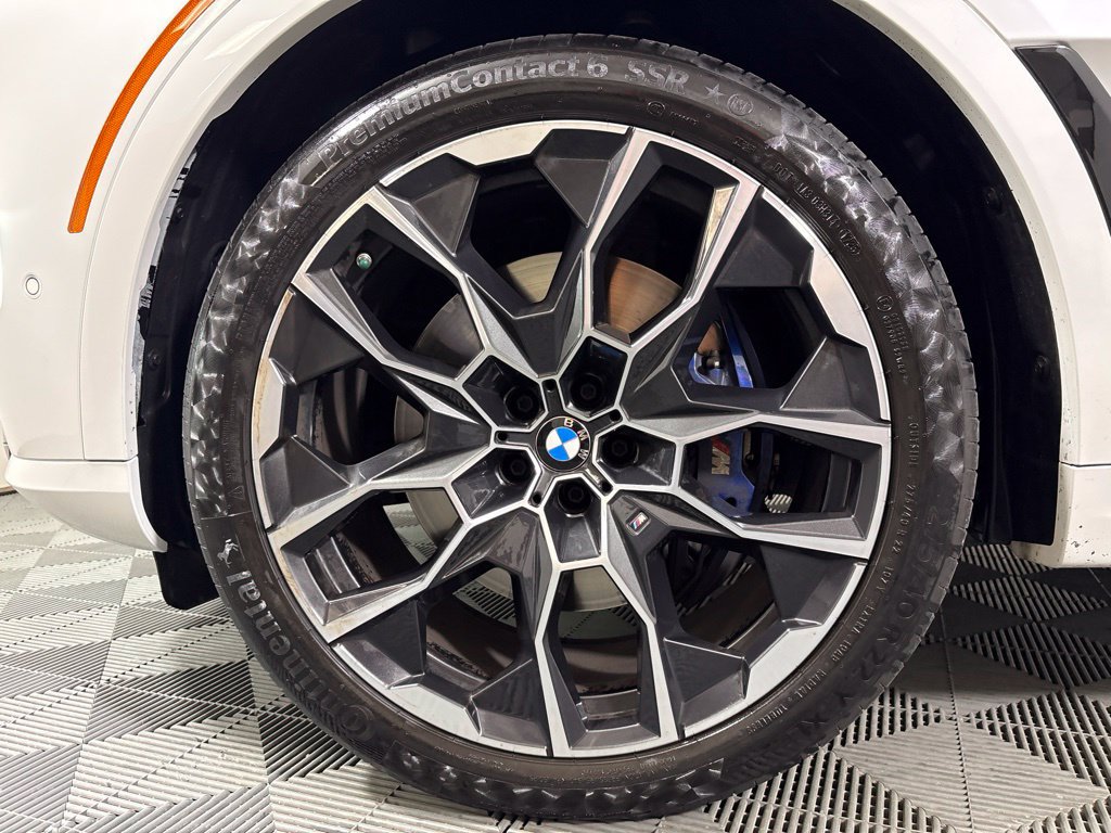 Certified 2024 BMW X7 M60i w/ Executive Package AWD/4WD image 8