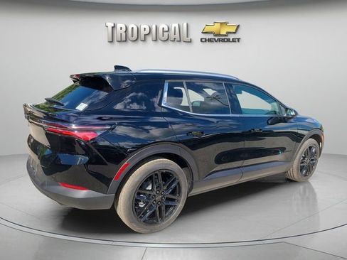 New 2026 Chevrolet Equinox EV LT image 5