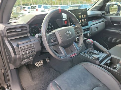 Used 2024 Toyota Tacoma TRD Pro image 15