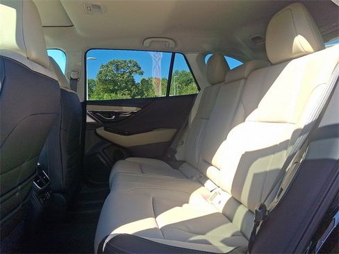 New 2025 Subaru Outback Limited image 5
