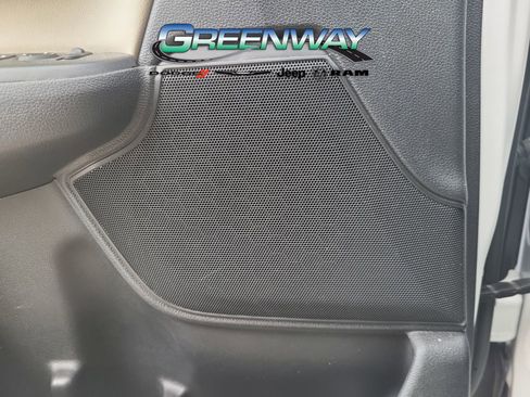 Used 2020 Honda CR-V Touring image 18