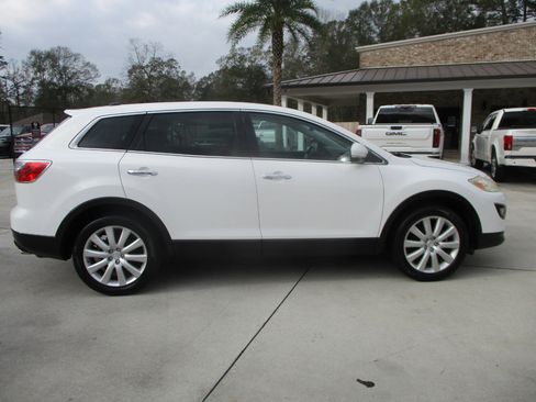 Used 2010 MAZDA CX-9 Grand Touring w/ Moonroof & Bose Audio Pkg image 9