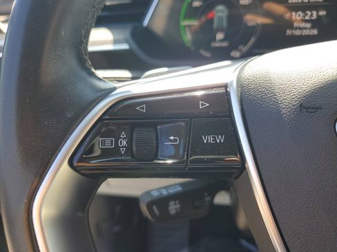 Used 2024 Audi Q8 e-tron Premium Plus w/ Premium Plus Package AWD/4WD image 30
