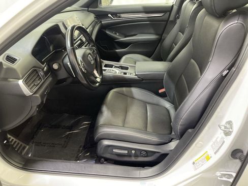 Used 2022 Honda Accord Sport image 11