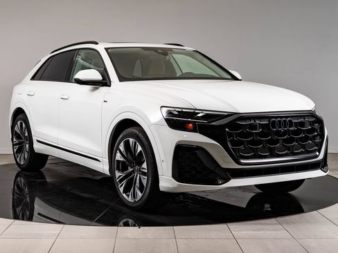 New 2026 Audi Q8 Prestige AWD/4WD image 12