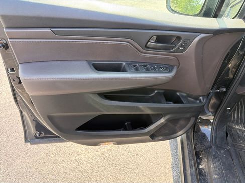 Used 2020 Honda Odyssey EX-L image 11