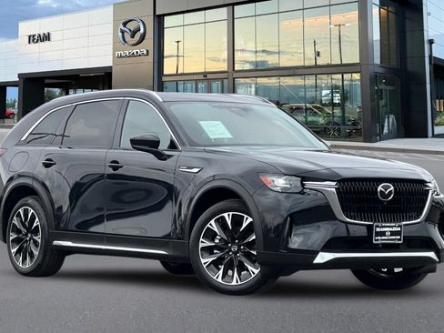 Certified 2025 MAZDA CX-90 Plug-In Hybrid w/ Premium Plus AWD/4WD image 2