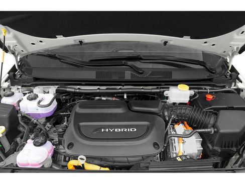 Used 2023 Chrysler Pacifica Touring-L w/ S Appearance Package FWD image 8