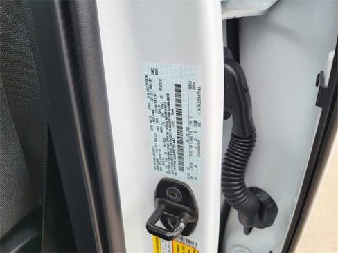 Used 2023 Ford F150 XLT image 28