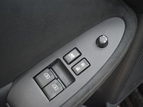 Used 2010 Nissan 370Z Touring w/ Sport Pkg RWD image 19