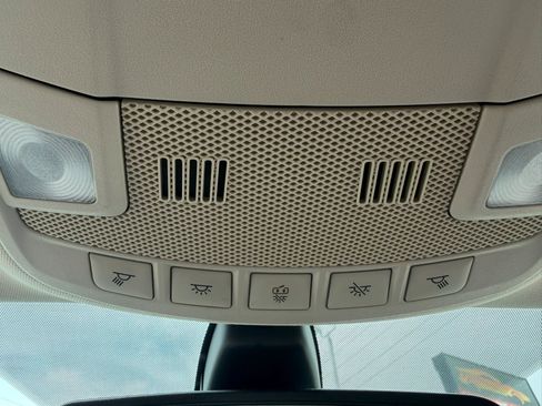 Used 2019 Ford Fusion SE image 38