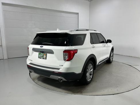 Used 2020 Ford Explorer Limited AWD/4WD image 37