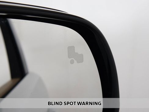 Used 2023 Land Rover Range Rover Sport SE Dynamic AWD/4WD image 8