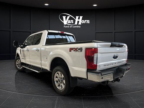 Used 2019 Ford F250 Lariat w/ Lariat Ultimate Package AWD/4WD image 5