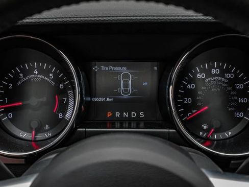 Used 2015 Ford Mustang Premium RWD image 15