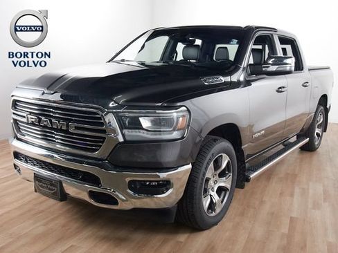 Used 2023 RAM 1500 Laramie AWD/4WD image 1