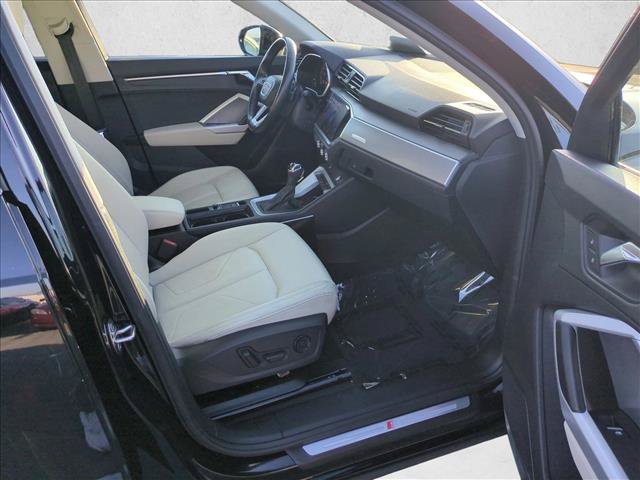 Used 2021 Audi Q3 2.0T Premium Plus w/ Premium Plus Package AWD/4WD image 23