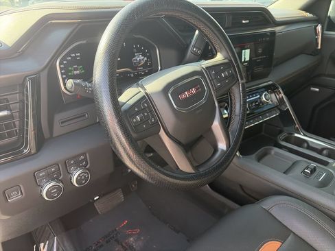Used 2024 GMC Sierra 3500 AT4 w/ AT4 Preferred Package AWD/4WD image 11