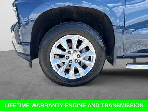 Used 2021 Chevrolet Silverado 1500 Custom w/ LPO, Dark Essentials Package AWD/4WD image 11