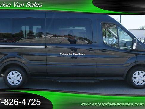 Used 2022 Ford Transit 350 XLT RWD image 4