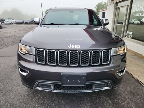 Used 2018 Jeep Grand Cherokee Limited AWD/4WD image 10