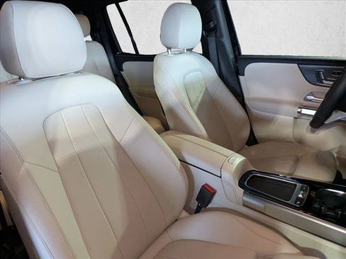 Used 2026 Mercedes-Benz GLB 250 image 22