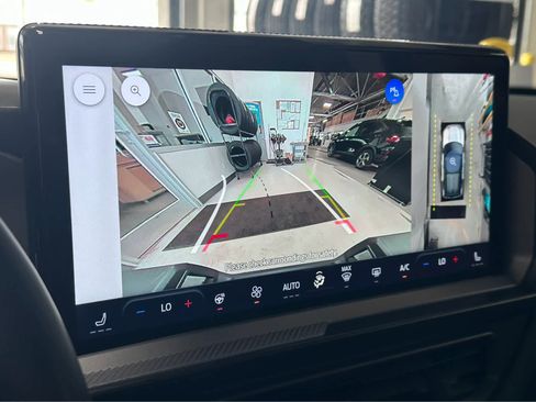 Used 2025 Ford Bronco Sport Badlands w/ Badlands Tech Package image 32