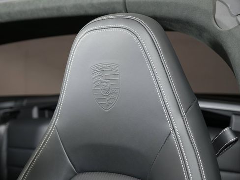 Used 2024 Porsche 911 Targa 4S image 25