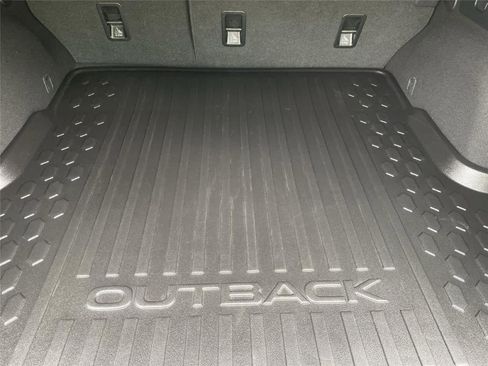 Certified 2023 Subaru Outback Limited AWD/4WD image 16