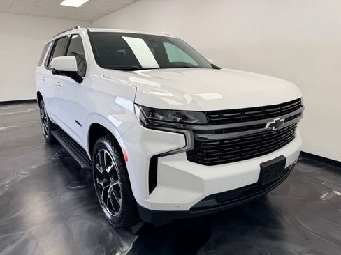 Used 2021 Chevrolet Tahoe RST w/ Luxury Package AWD/4WD image 25