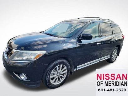 Used 2015 Nissan Pathfinder SL