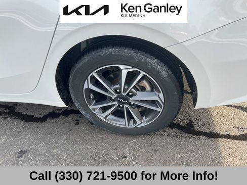 Certified 2024 Kia Forte LXS image 23